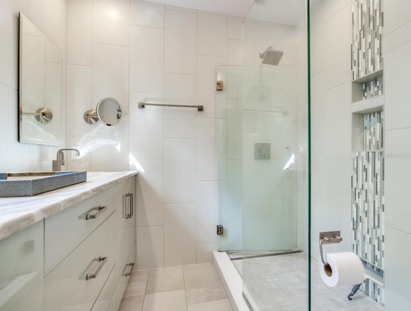 AVONDALE REP - Residential