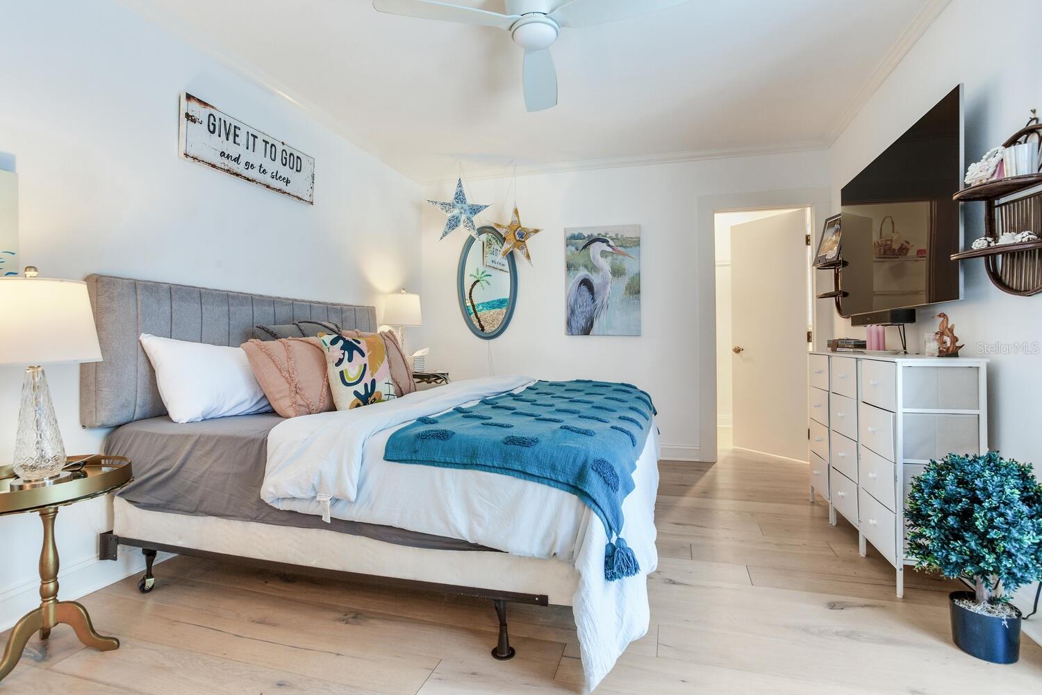 AVONDALE REP - Residential