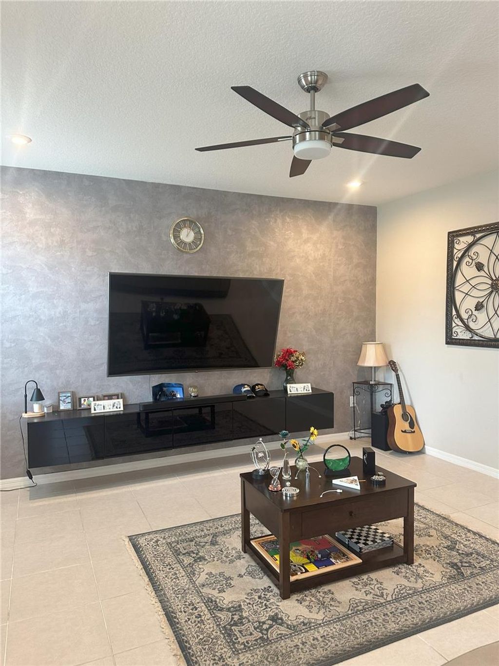 Photo of 2340 Avian Loop, Kissimmee, FL 34741 (MLS # S5149606)