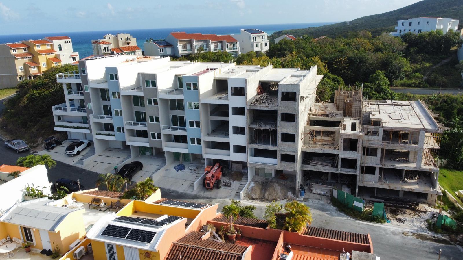 SHELL CASTLE CLUB - Residential