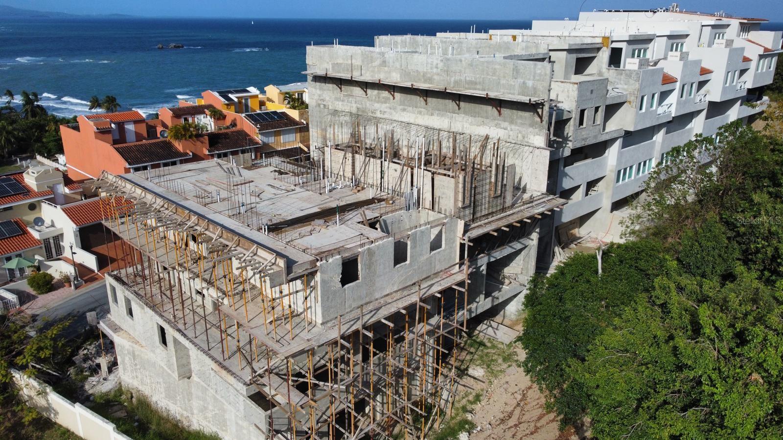 SHELL CASTLE CLUB - Residential