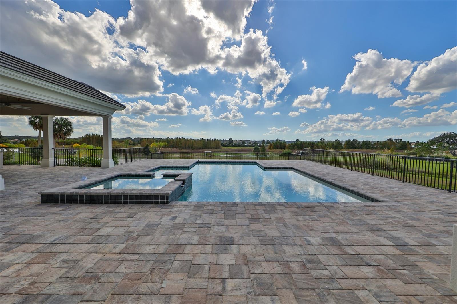 STONELAKE RANCH PH 1 - Residential