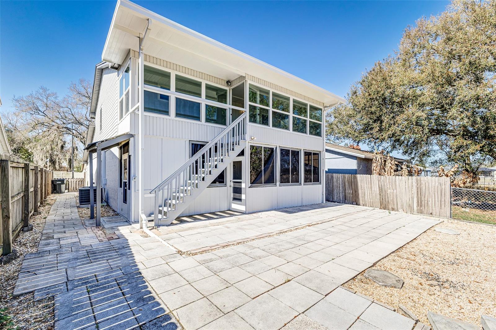 TIMBER WOOD - Residential