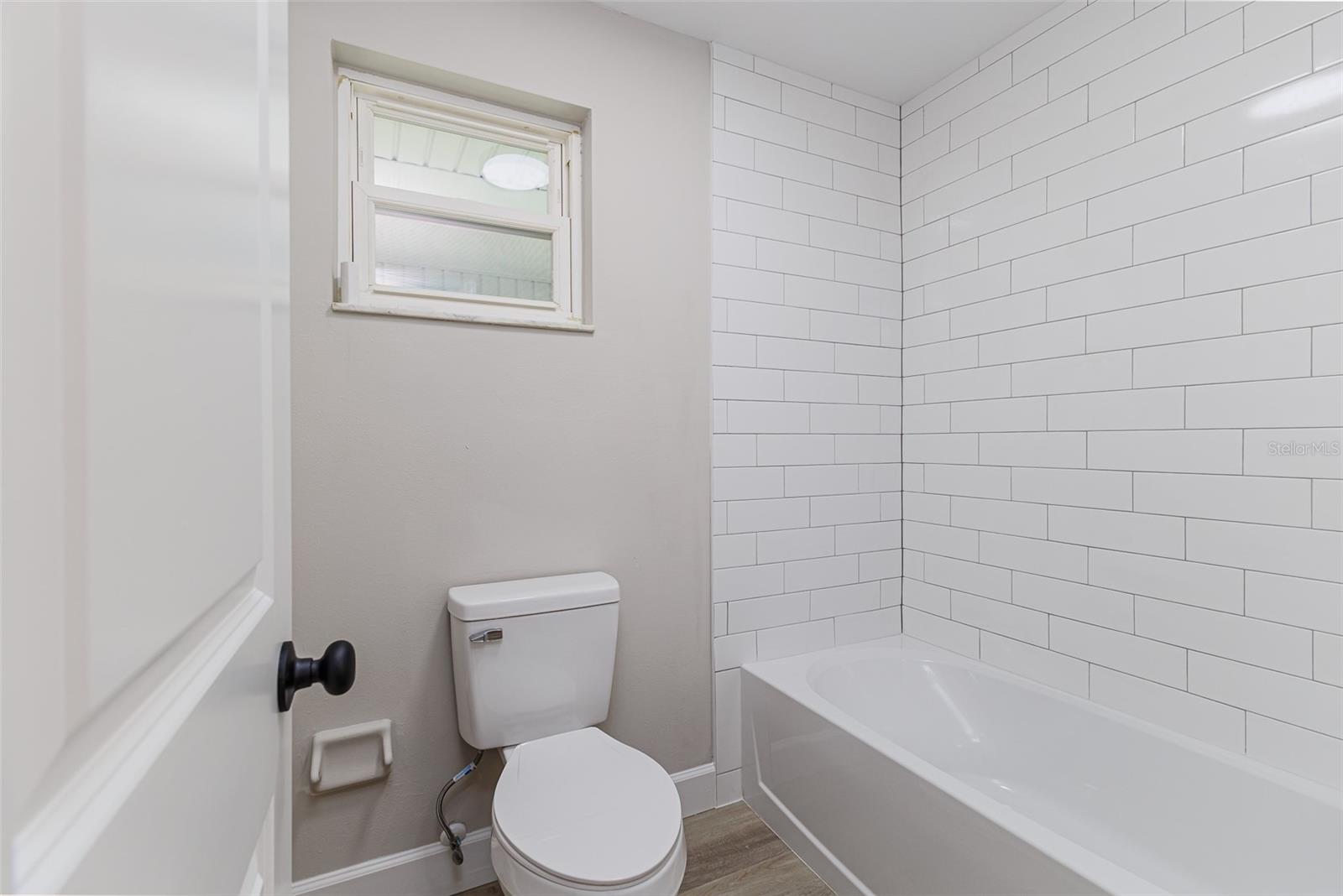 TIMBER WOOD - Residential