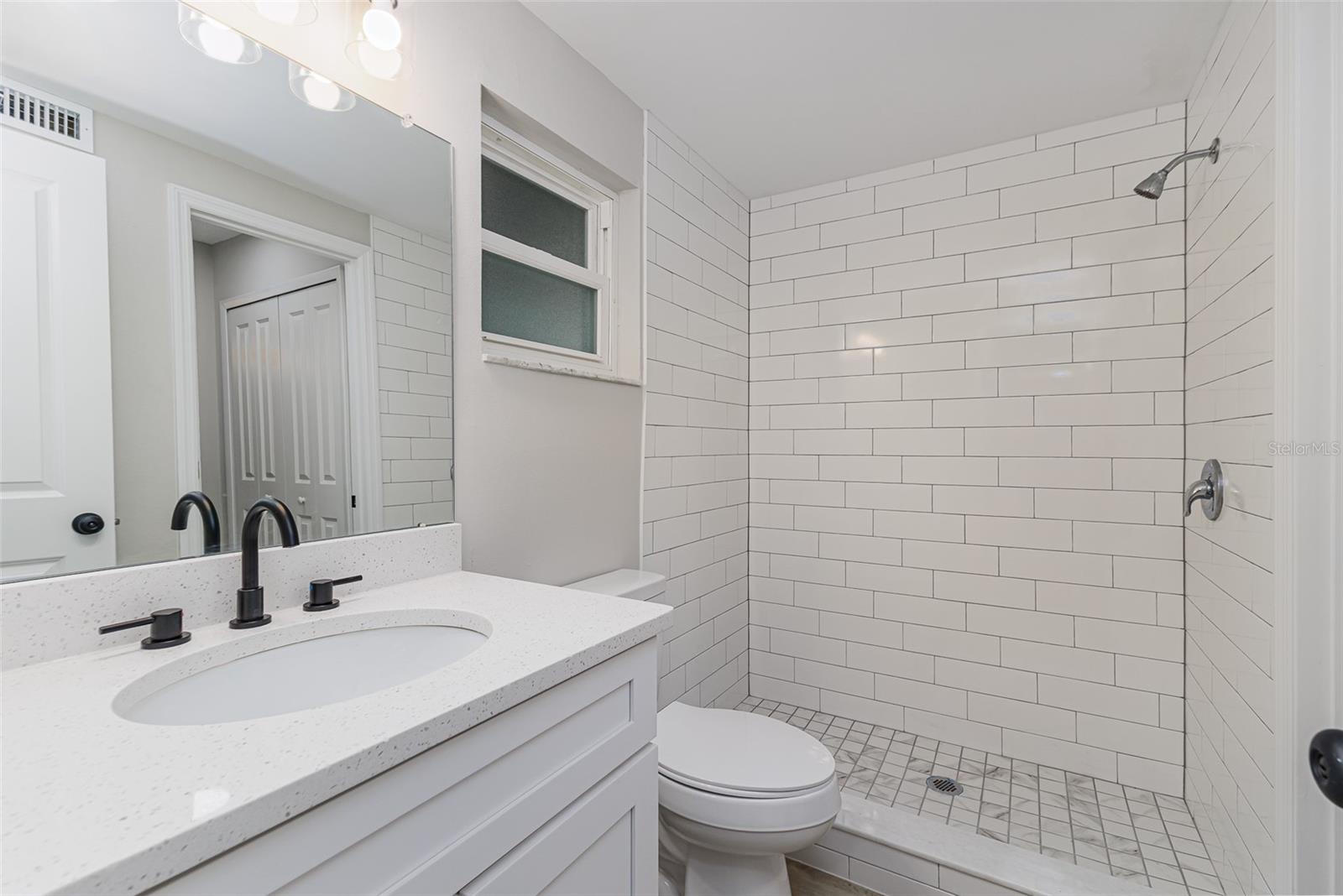 TIMBER WOOD - Residential