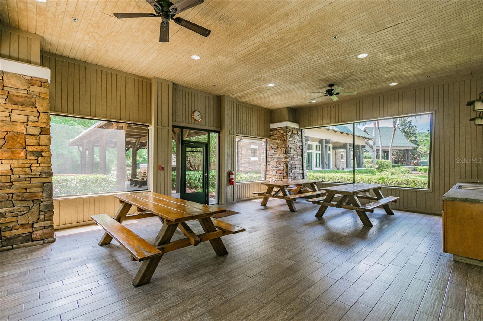 WILDERNESS LAKE PRESERVE - Residential