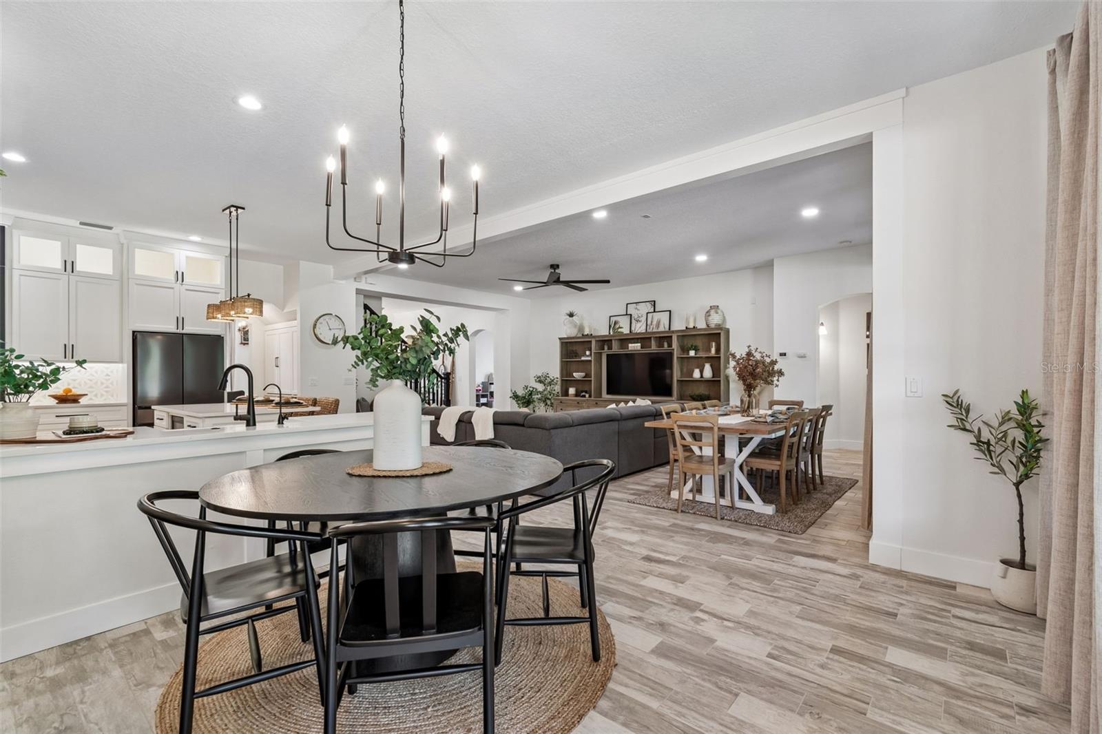 WILDERNESS LAKE PRESERVE - Residential