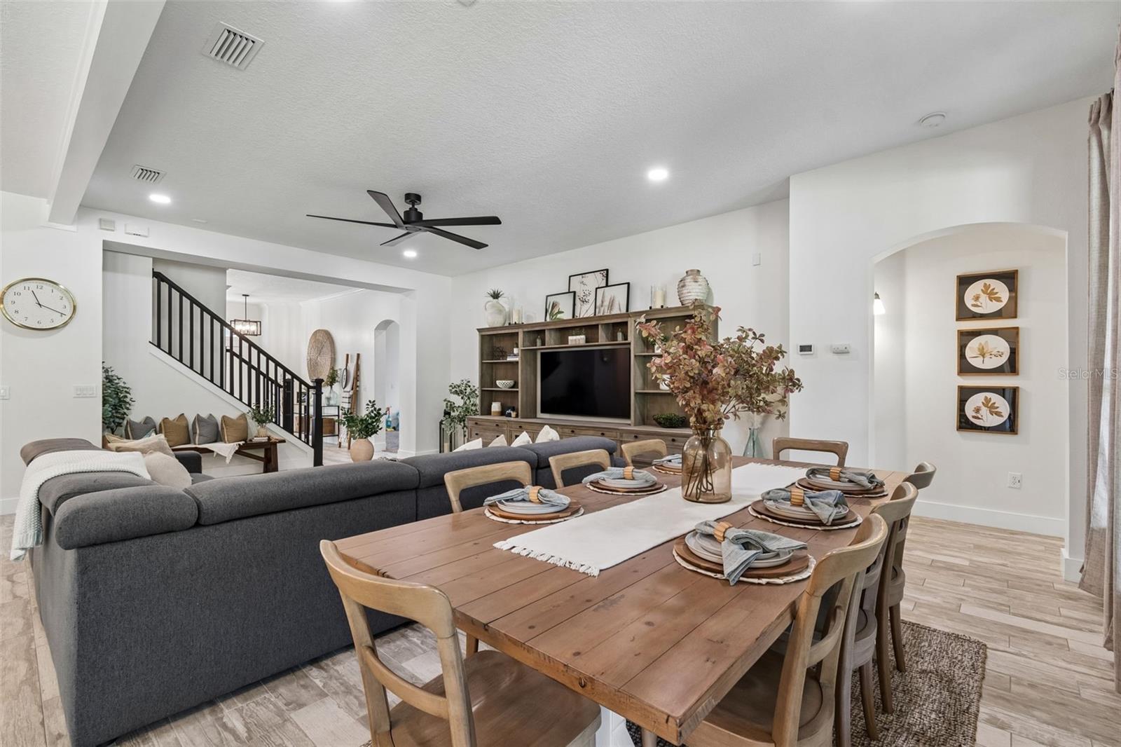 WILDERNESS LAKE PRESERVE - Residential