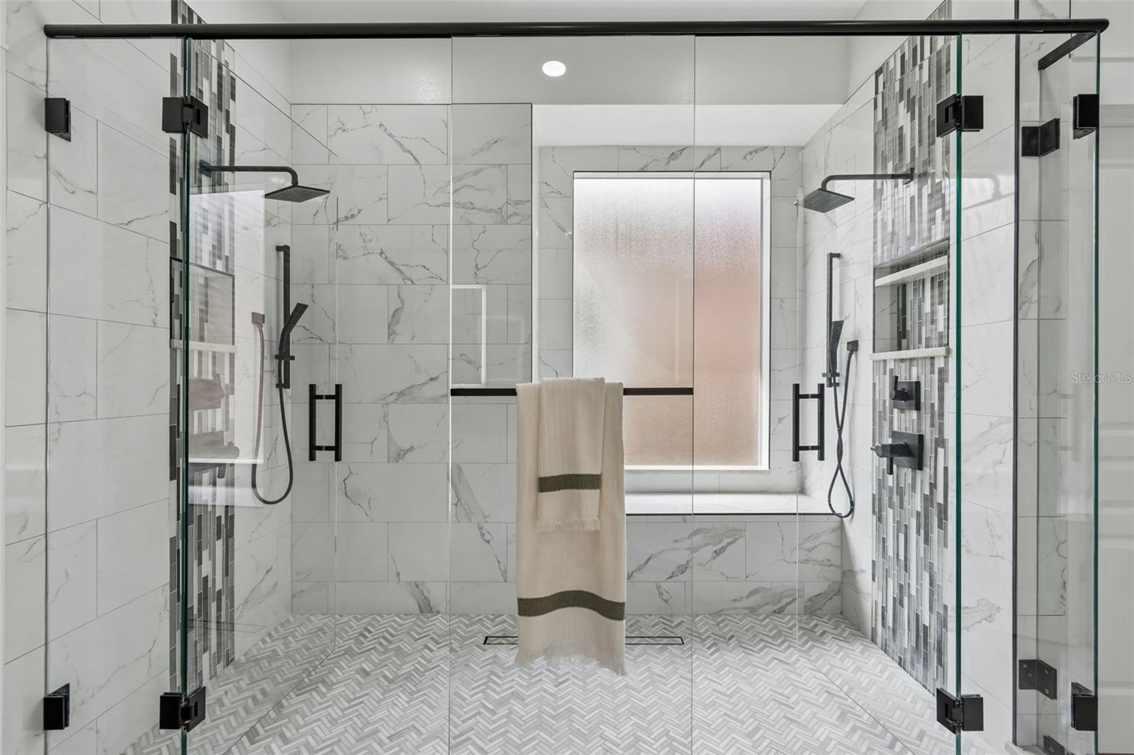 WILDERNESS LAKE PRESERVE - Residential