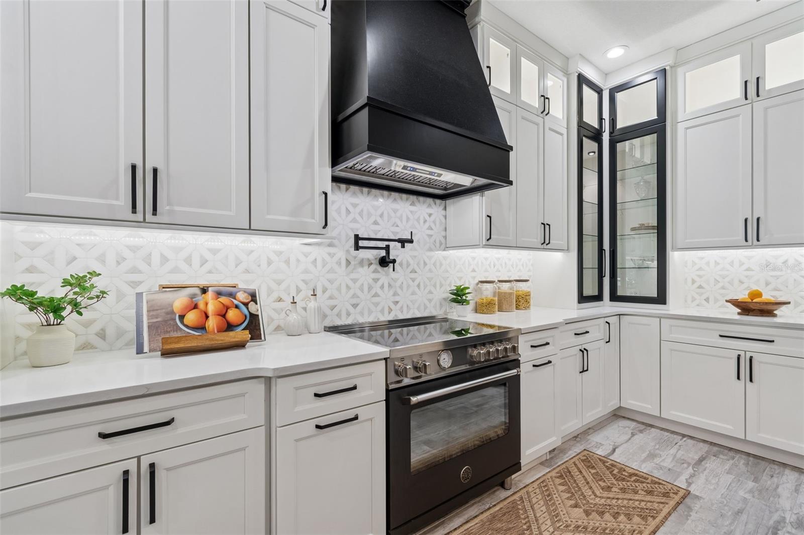 WILDERNESS LAKE PRESERVE - Residential