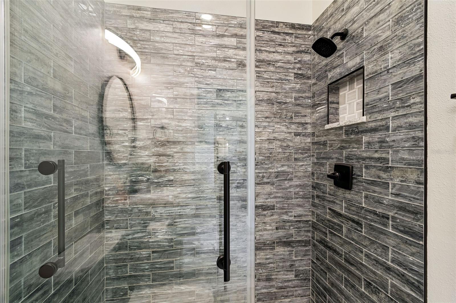 WILDERNESS LAKE PRESERVE - Residential