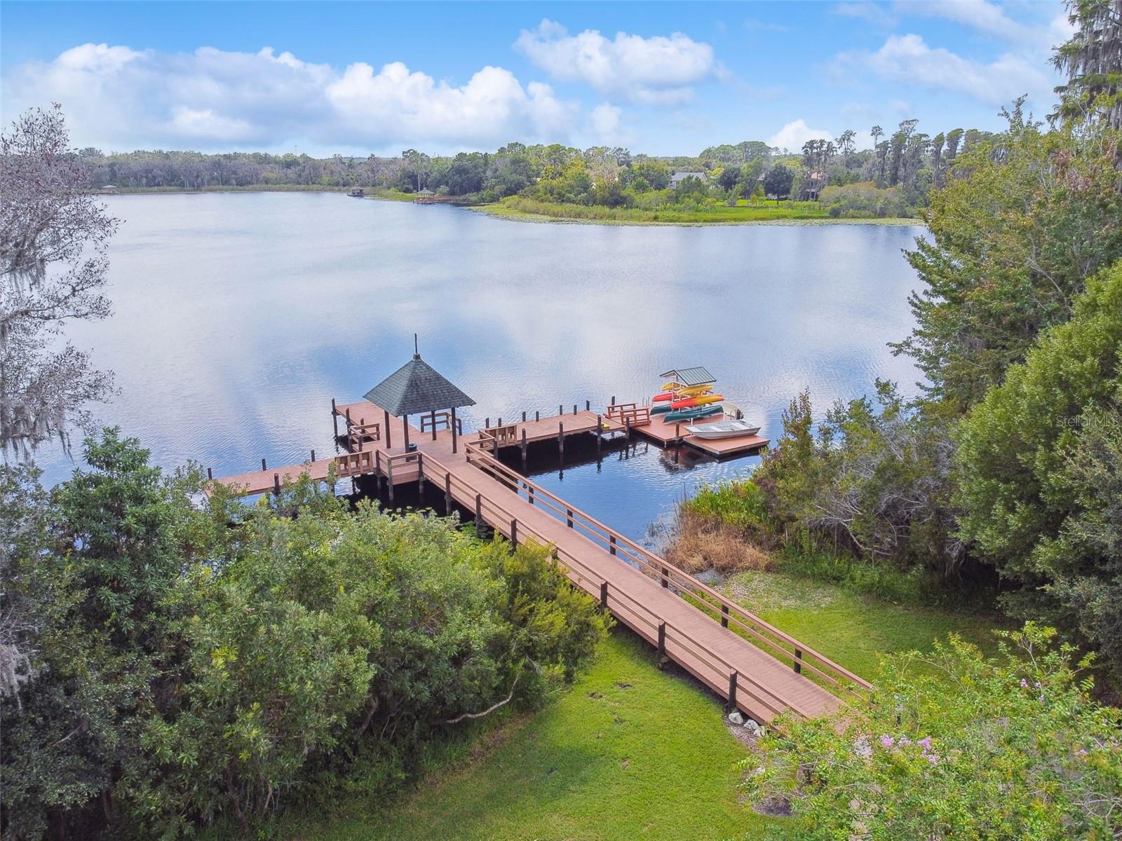 WILDERNESS LAKE PRESERVE - Residential