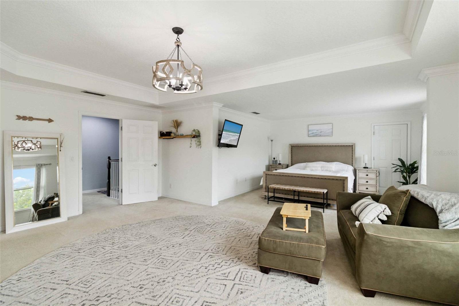 RAVEN CREST - Residential