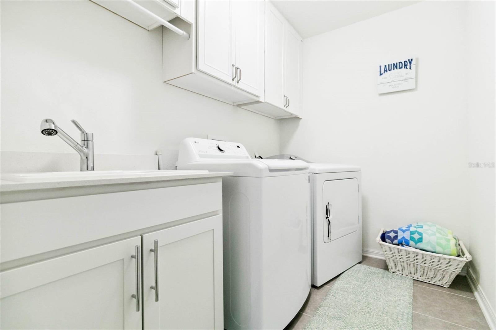 RAVEN CREST - Residential