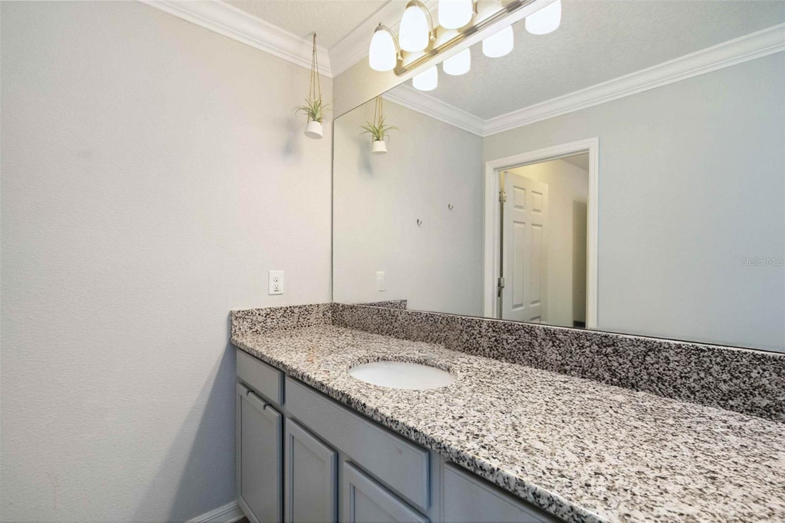 RAVEN CREST - Residential