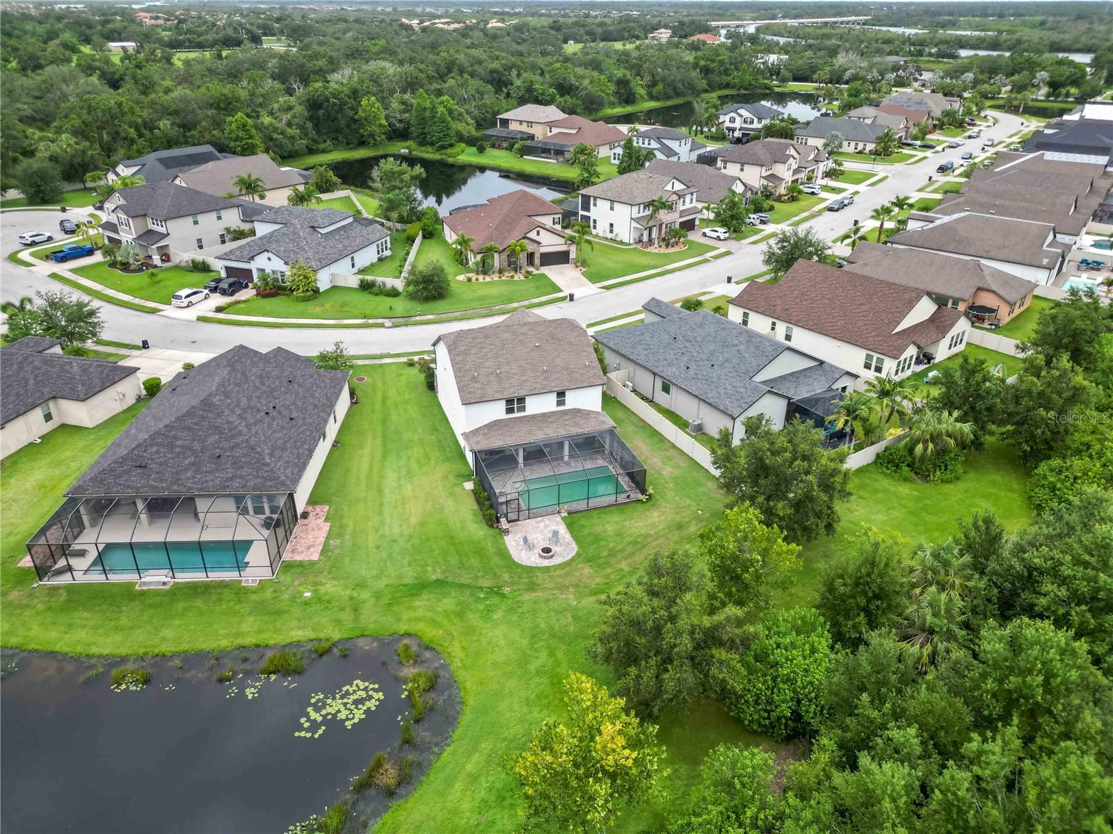 RAVEN CREST - Residential