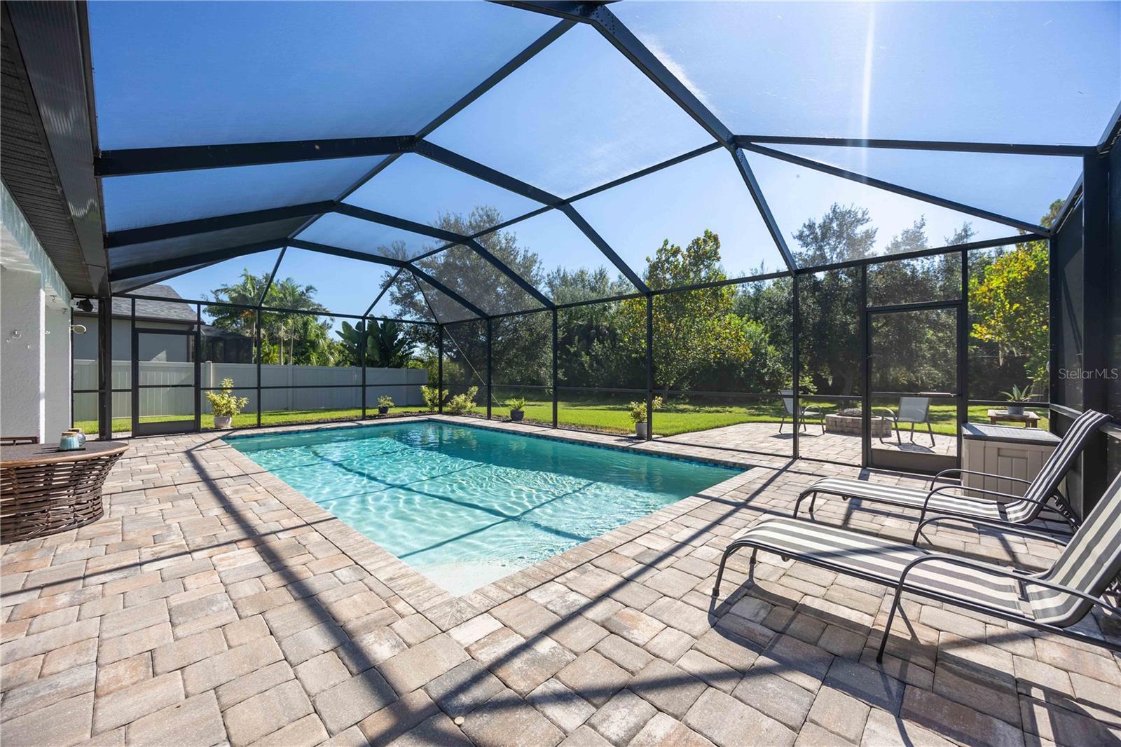 RAVEN CREST - Residential