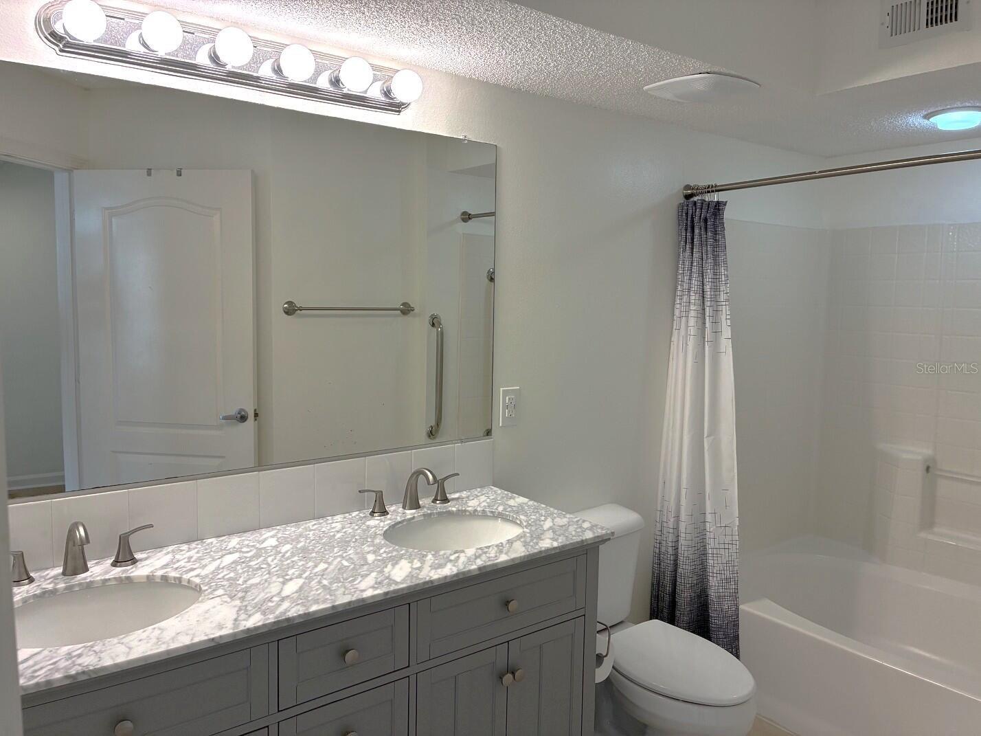 VILLANOVA/HUNTERS CRK - Residential