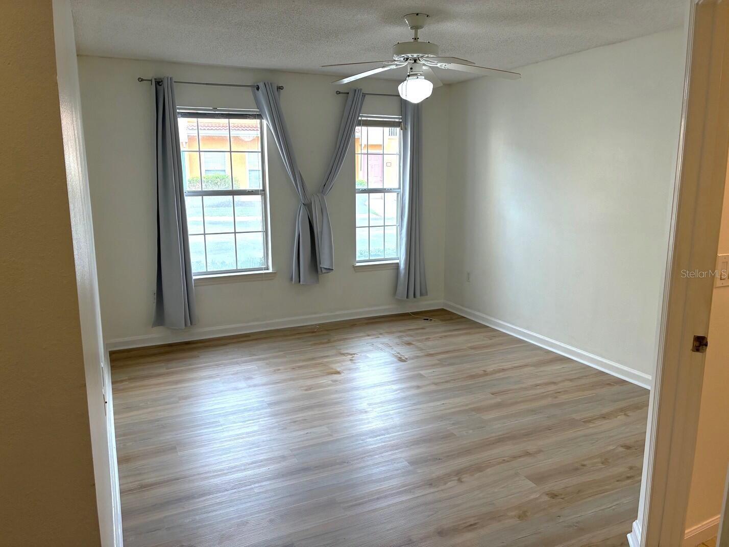 VILLANOVA/HUNTERS CRK - Residential