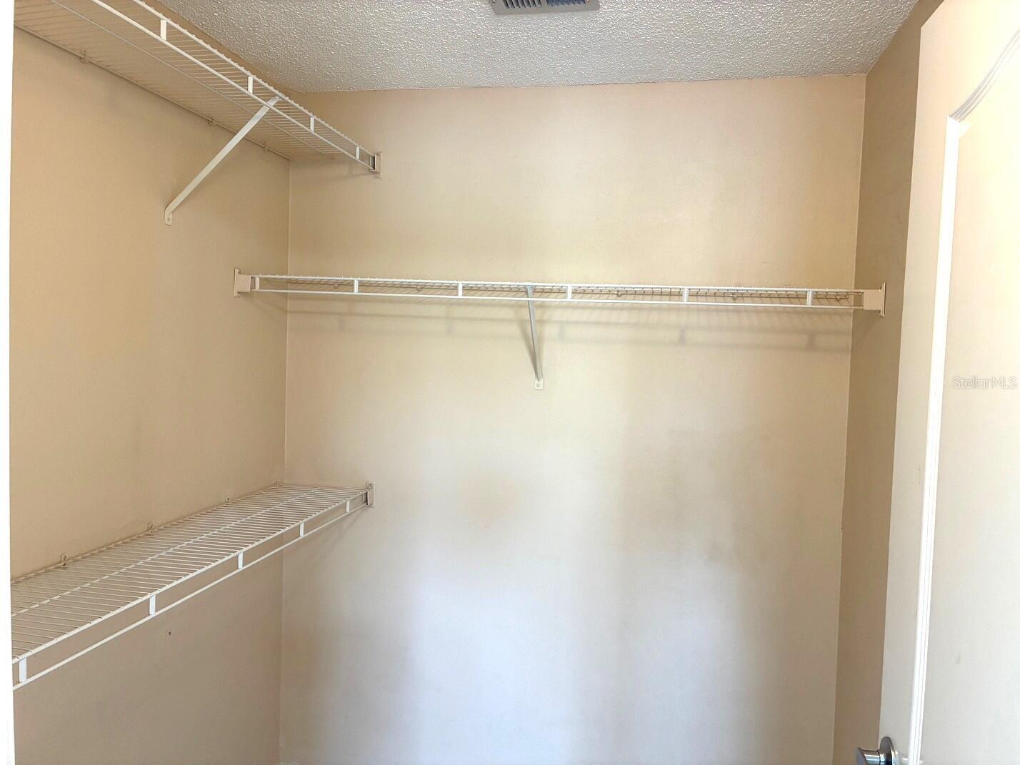 VILLANOVA/HUNTERS CRK - Residential