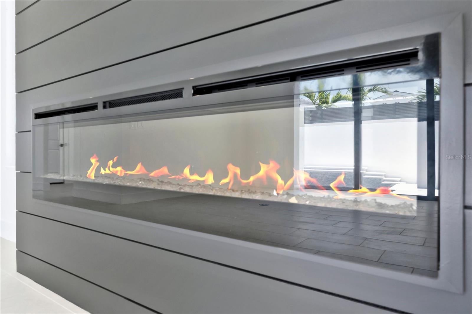 AQUA LAGOON - Residential