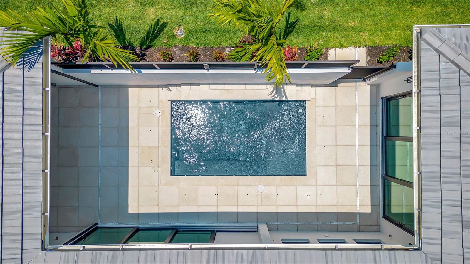 AQUA LAGOON - Residential