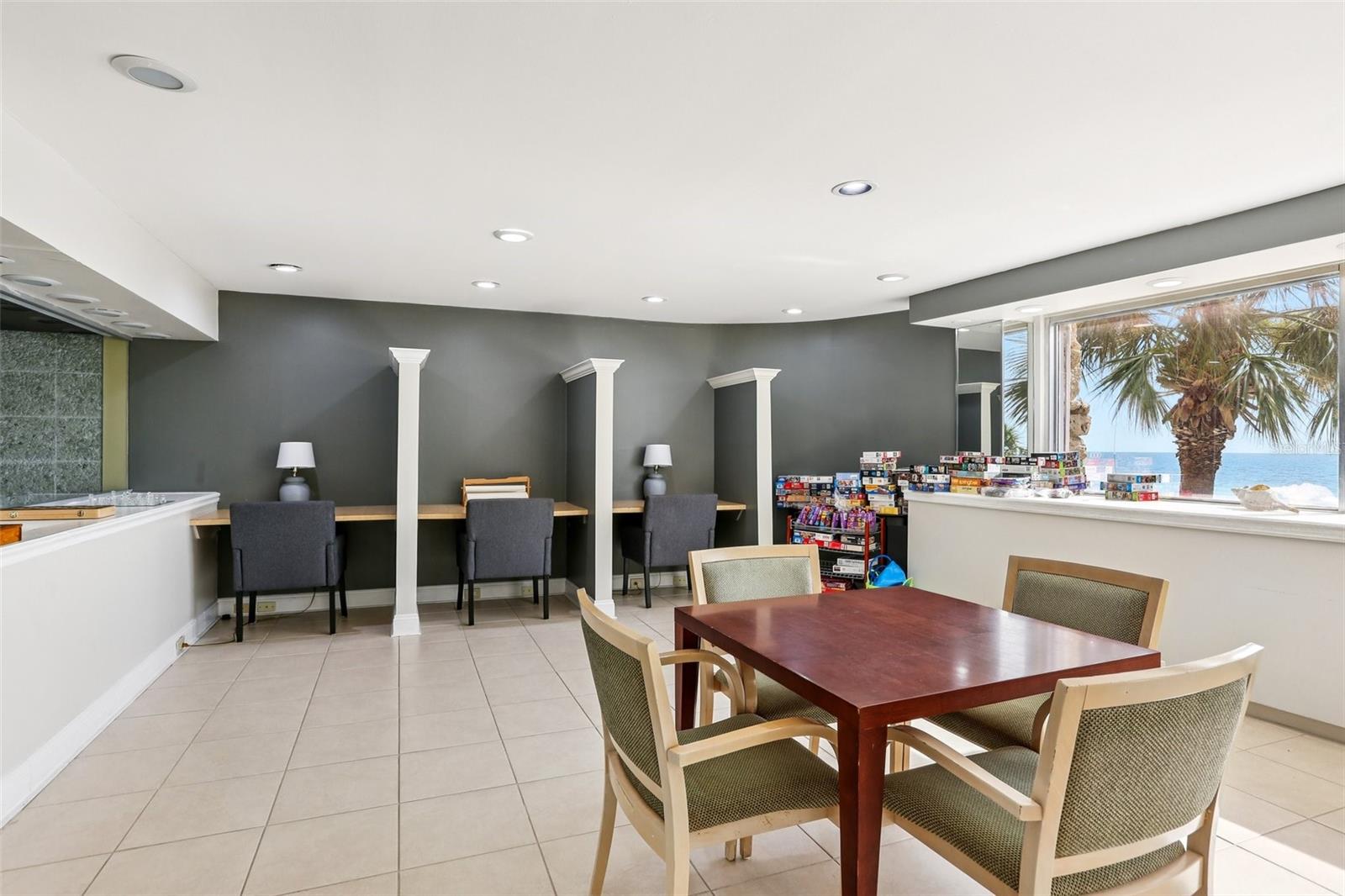 REGATTA BEACH CLUB CONDO - Residential