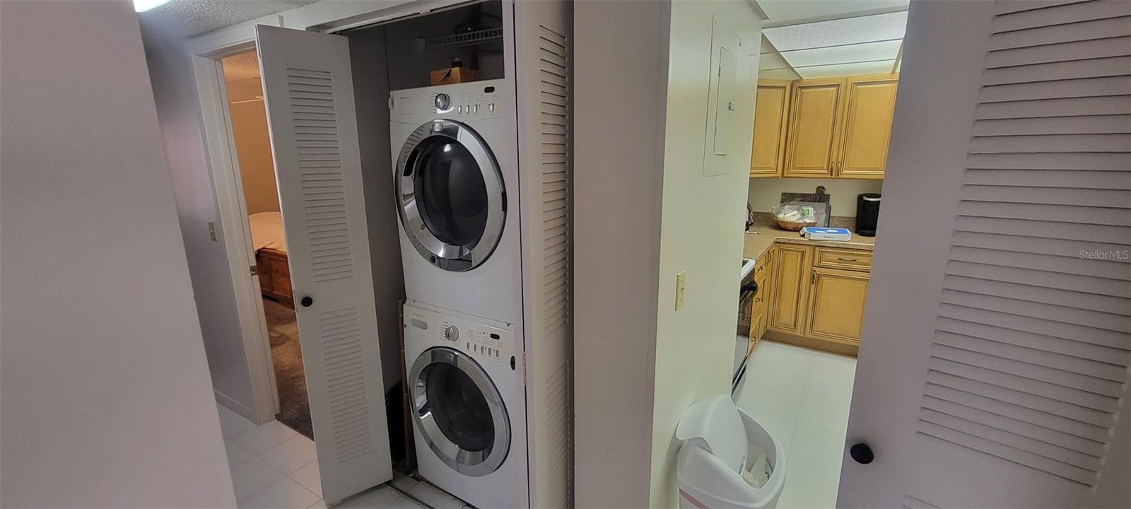 EDGEWATER CONDO APTS - Residential