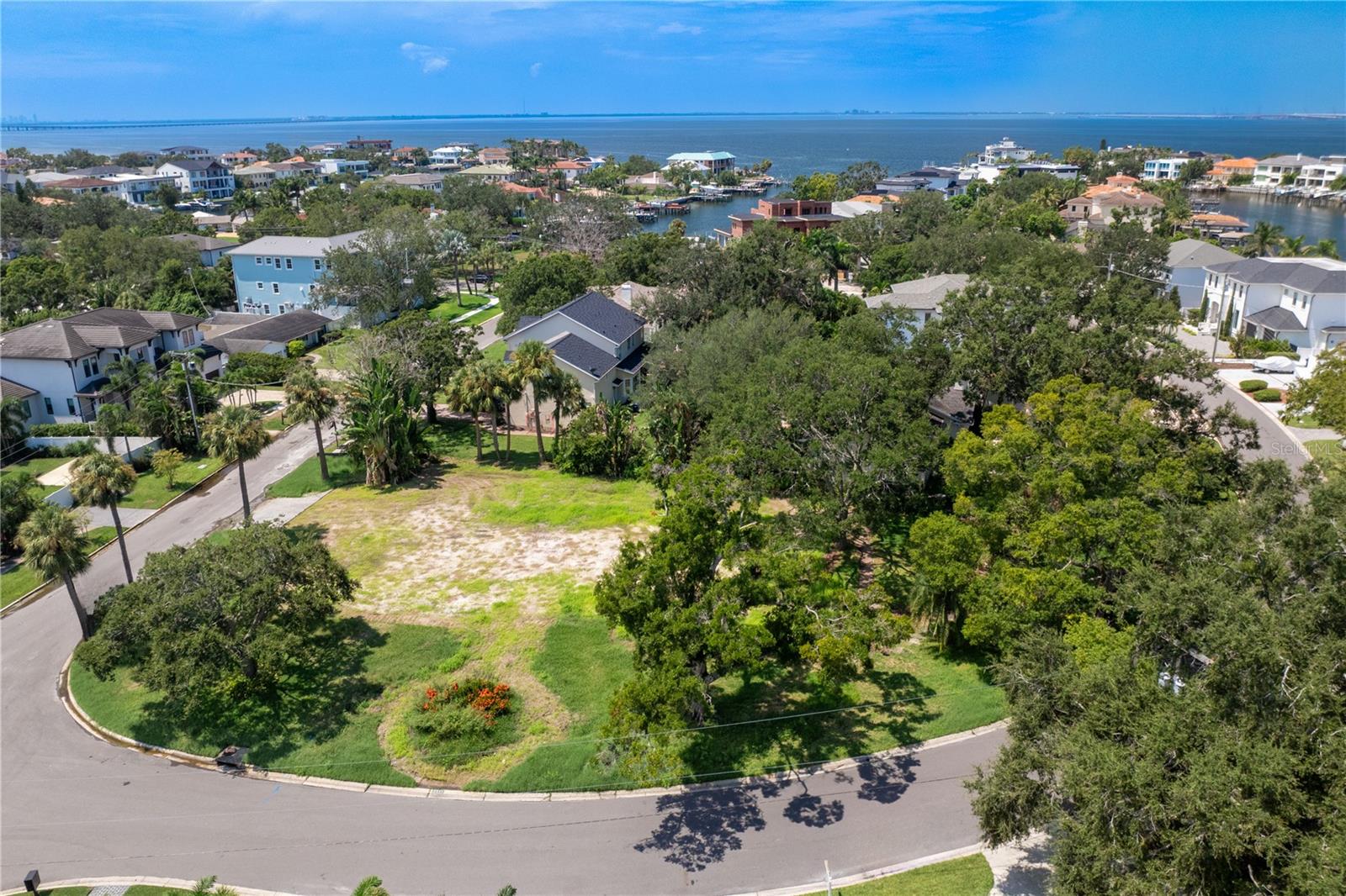 SUNSET PARK ISLES UNIT 4 - Land