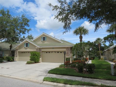 4939 LAKESCENE PLACE SARASOTA FL 34243