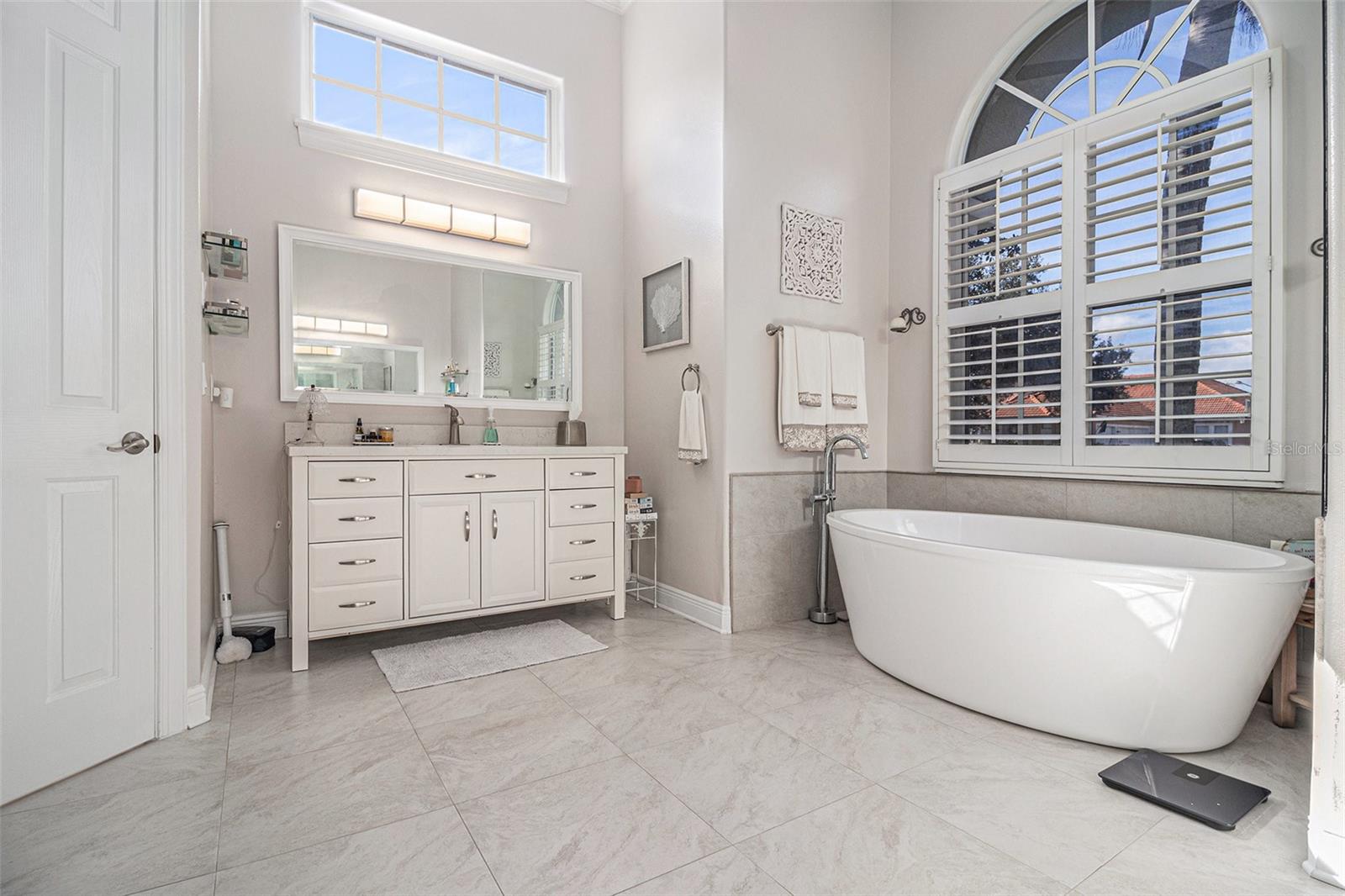 BRENTWOOD CLUB PH 02 REP - Residential