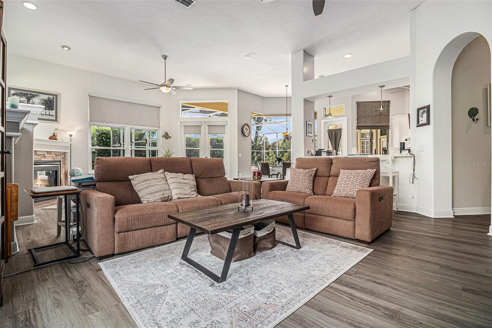 BRENTWOOD CLUB PH 02 REP - Residential