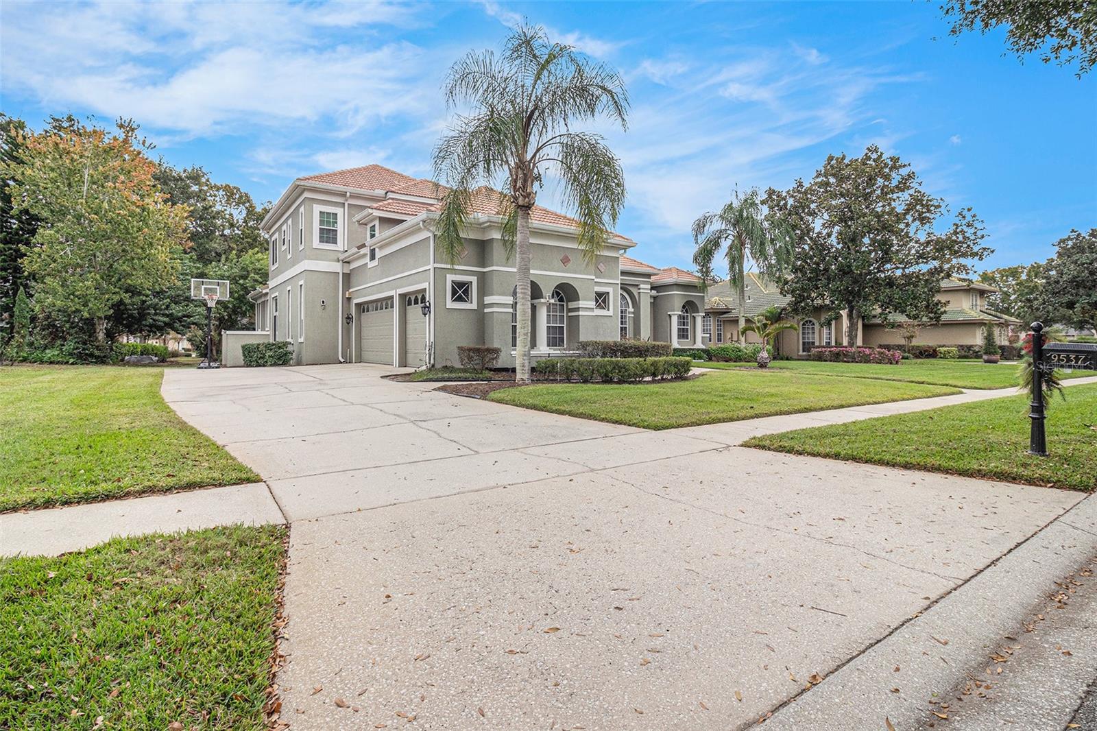 BRENTWOOD CLUB PH 02 REP - Residential