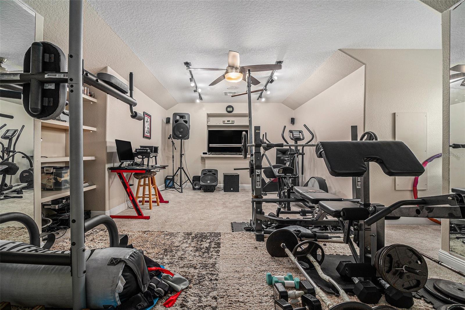 BRENTWOOD CLUB PH 02 REP - Residential