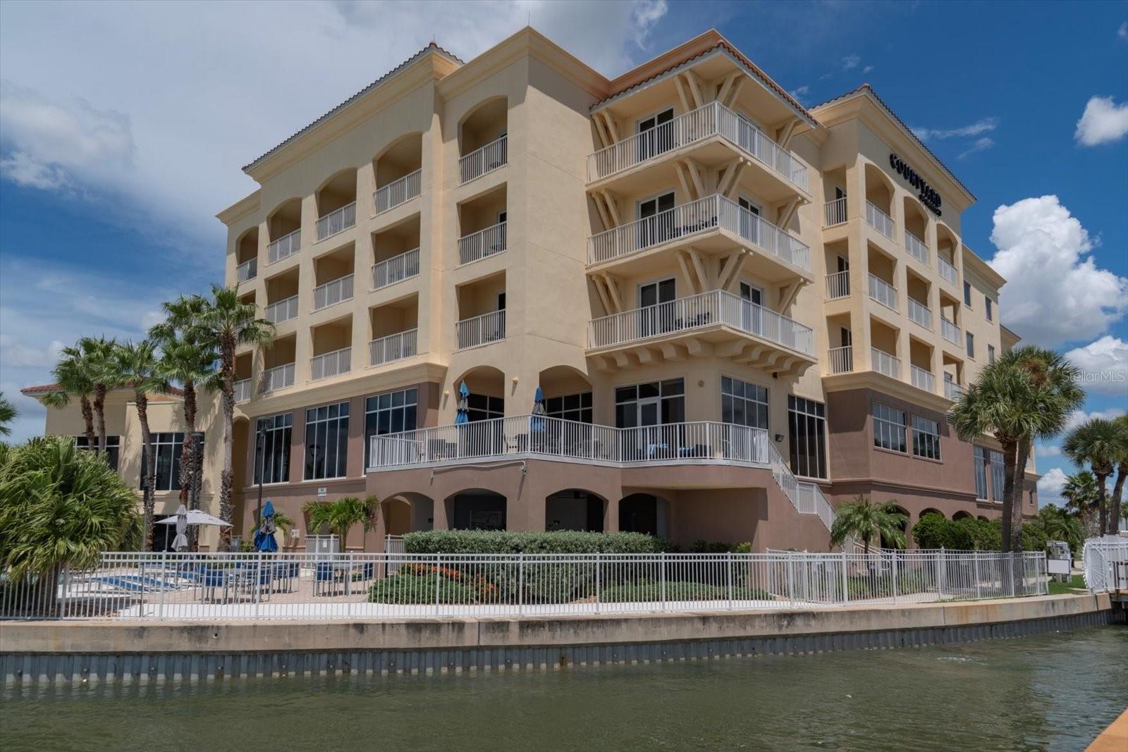 HARBORSIDE BOAT CLUB OF MADEIRA BEACH CONDO - Residential