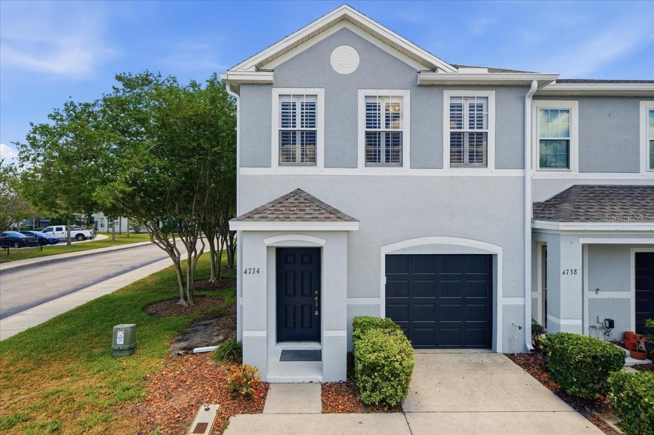 SAWGRASS VILLAGE - Residential