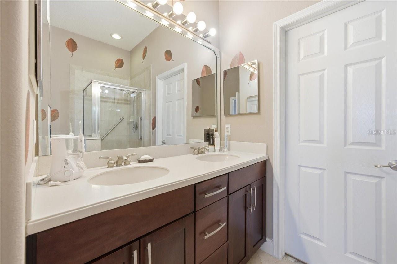 SAWGRASS VILLAGE - Residential