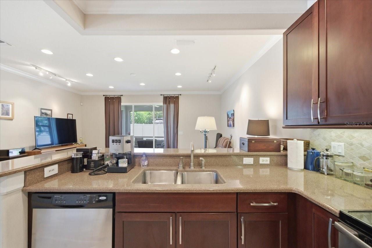 SAWGRASS VILLAGE - Residential