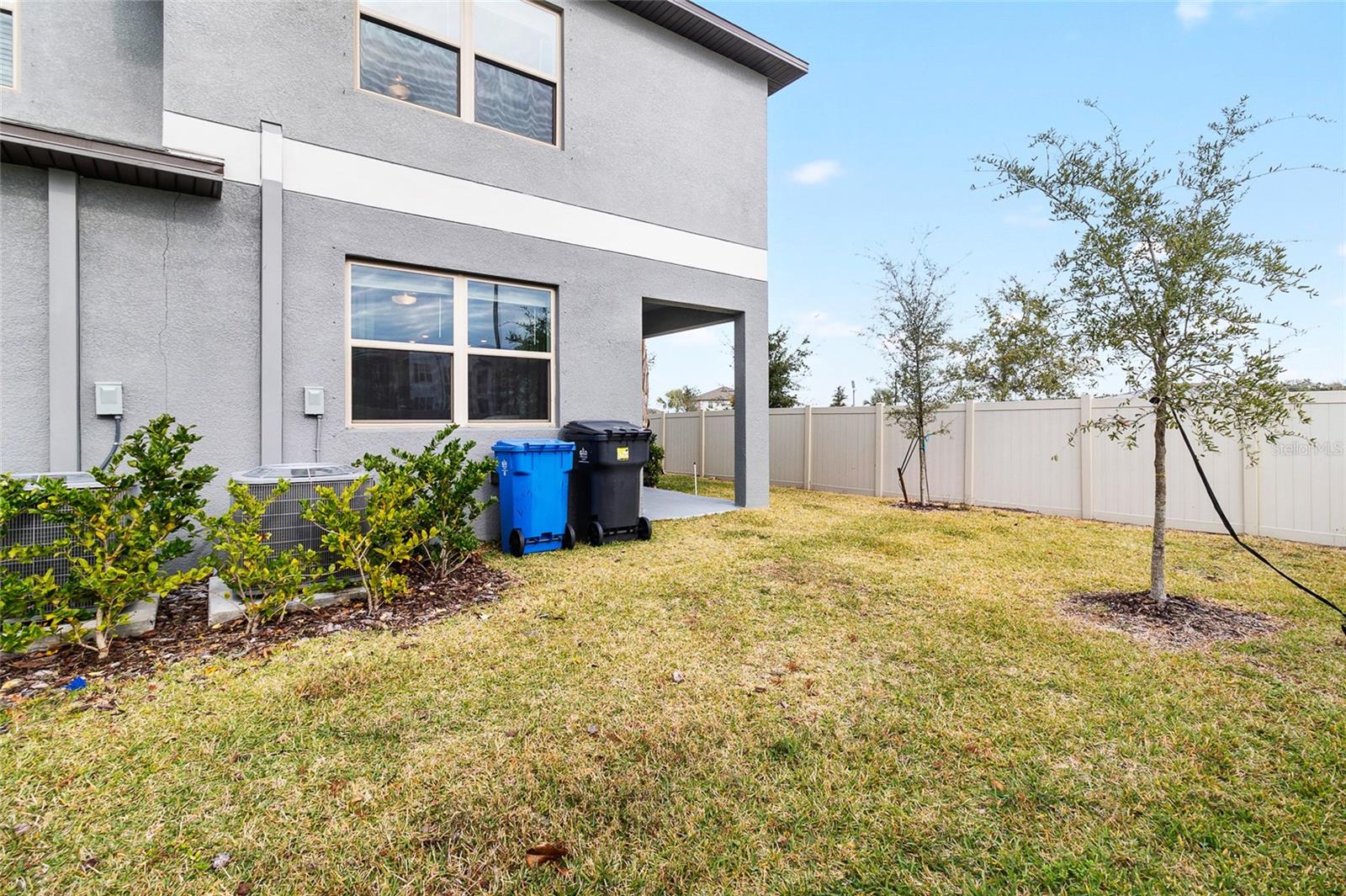 BELMONT TWNHMS PRCL F - Residential Lease