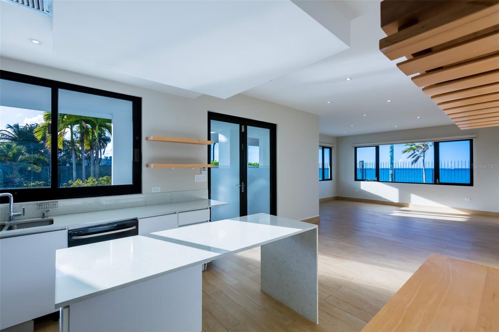 PARK BOULEVARD - Residential