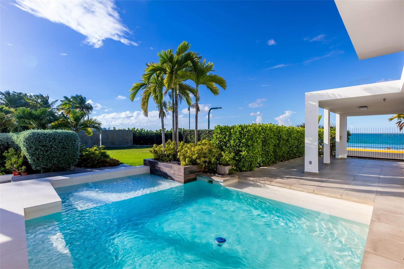 PARK BOULEVARD - Residential