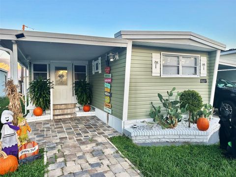 Photo of 11157 102nd Way #213, Largo, FL 33773 (MLS # TB8310043)