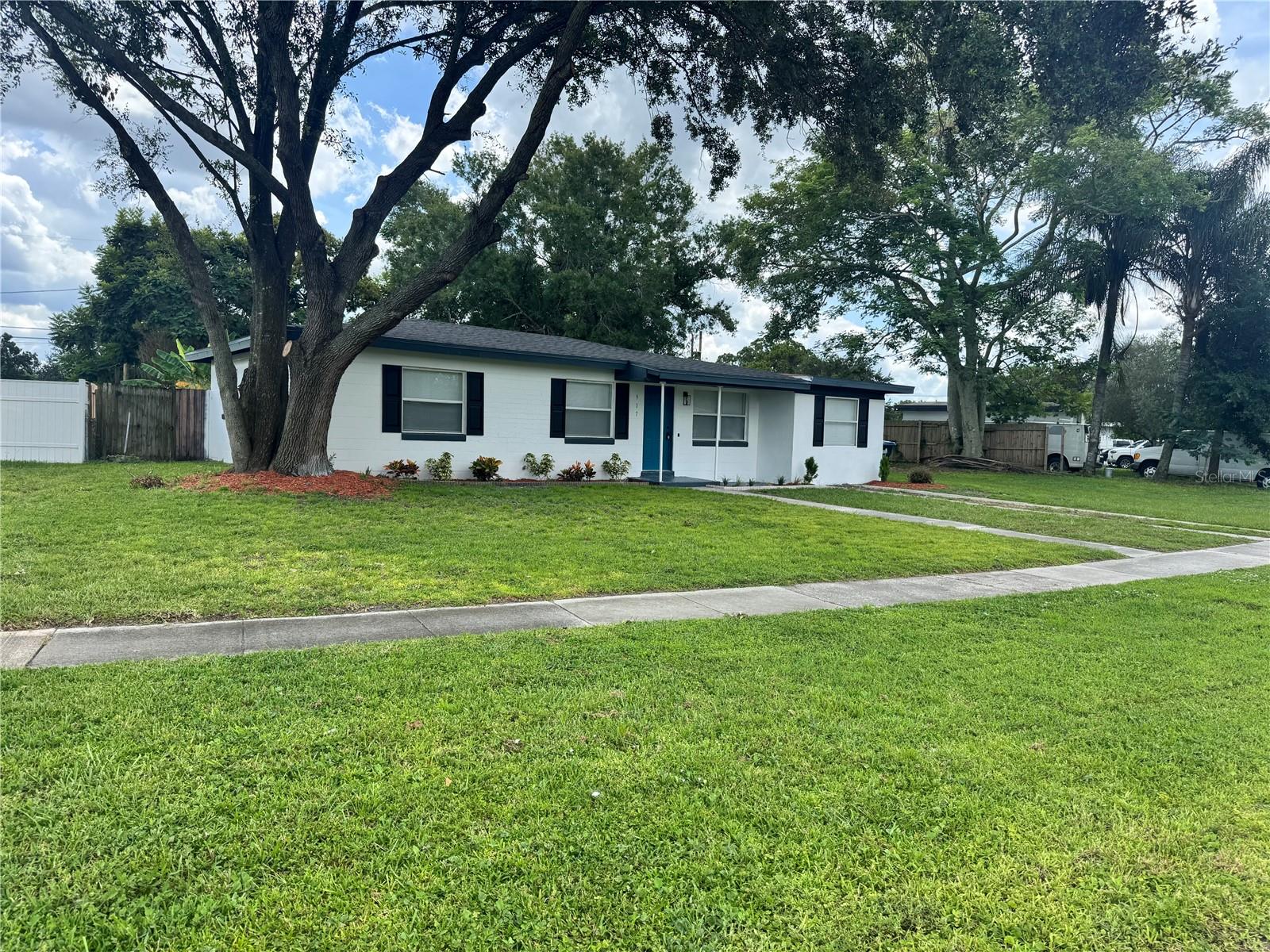 907 EGAN DRIVE