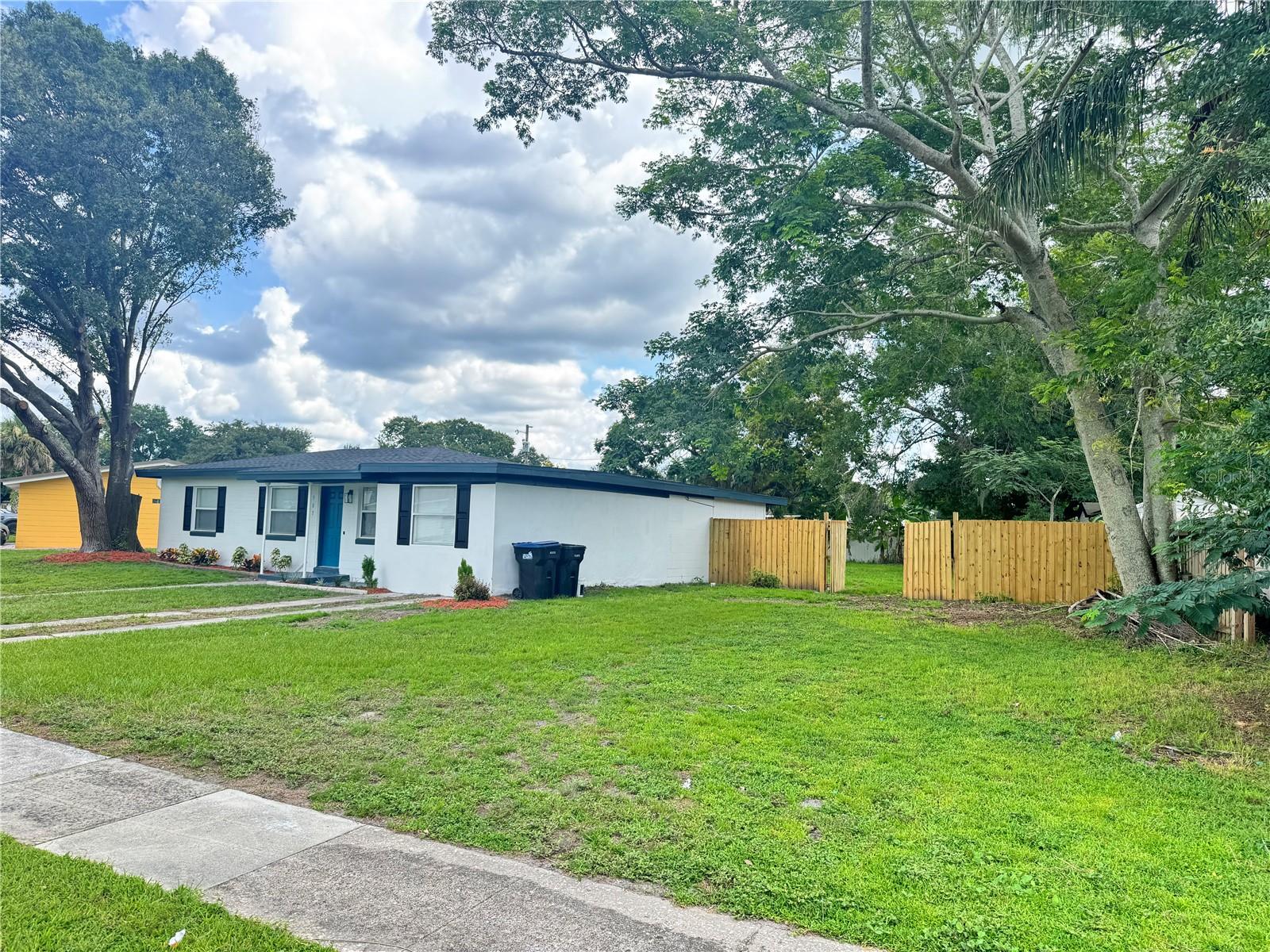 907 EGAN DRIVE