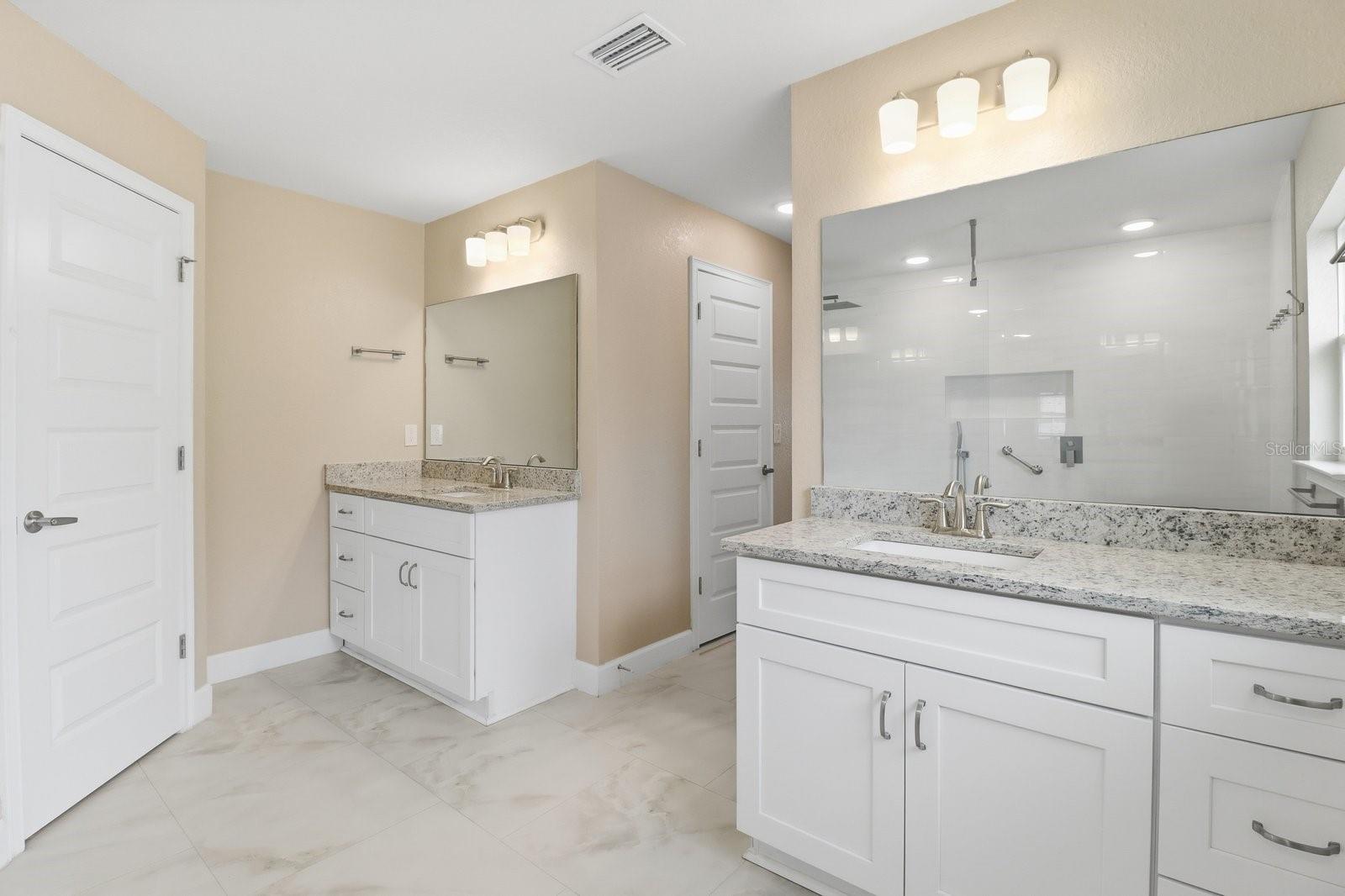 SUMMERCREST - Residential