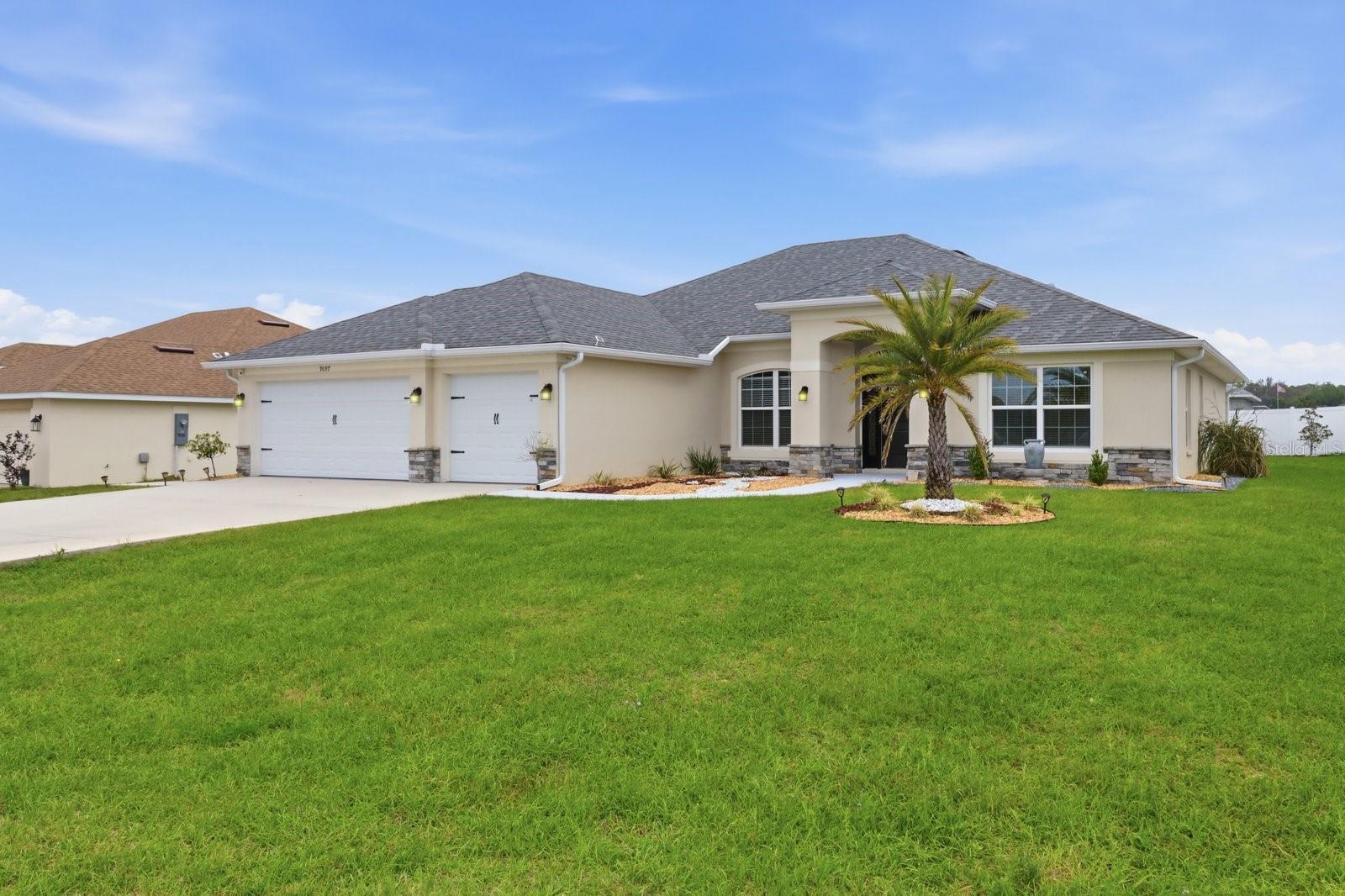 SUMMERCREST - Residential