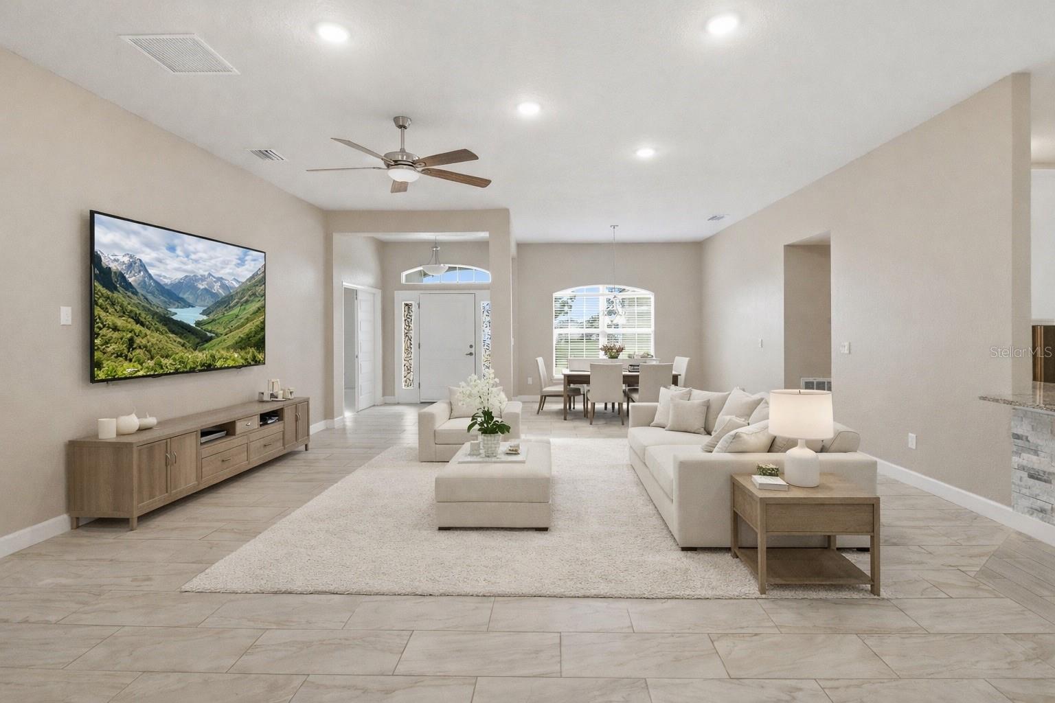 SUMMERCREST - Residential