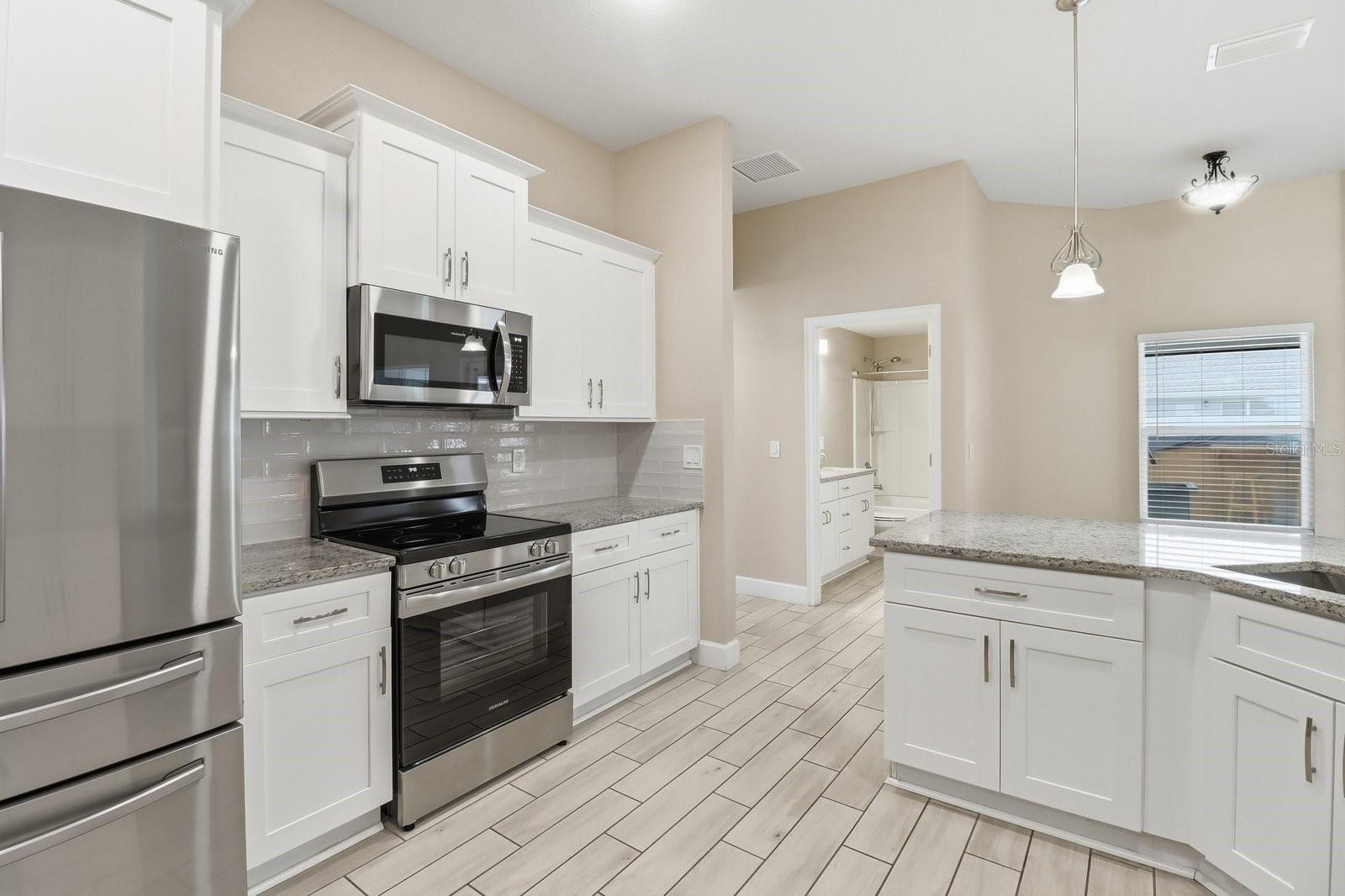 SUMMERCREST - Residential