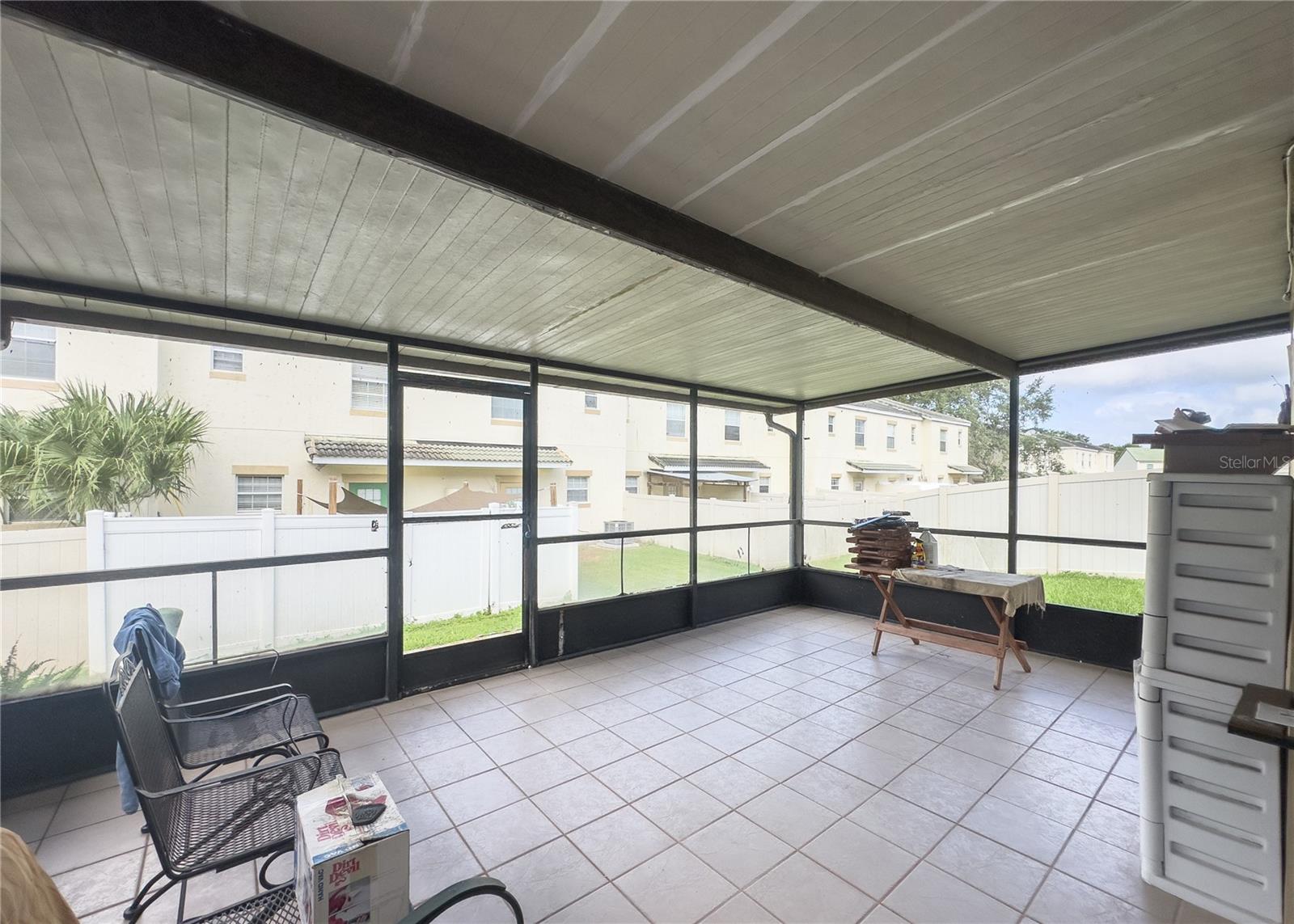 VILLAGE GROVE PH 02 - Residential