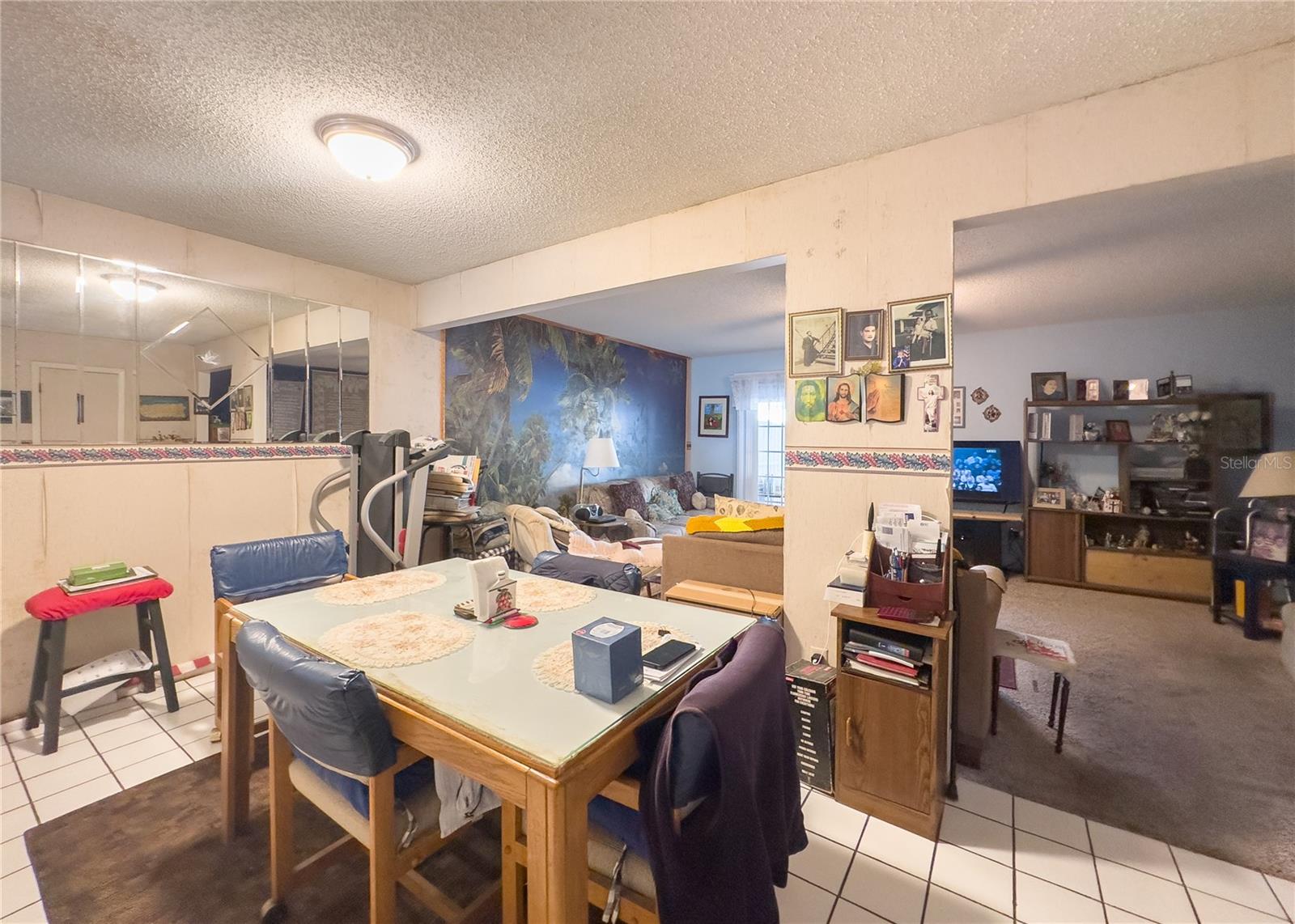 VILLAGE GROVE PH 02 - Residential